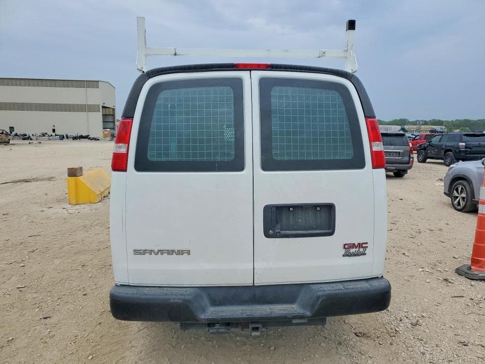 2020 GMC SAVANA G3500 6