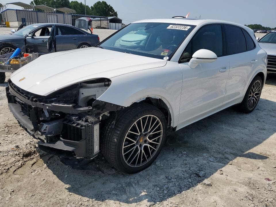 2021 PORSCHE CAYENNE S - 1
