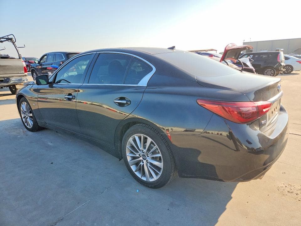 2018 INFINITI Q50 3.0T LUXE 2