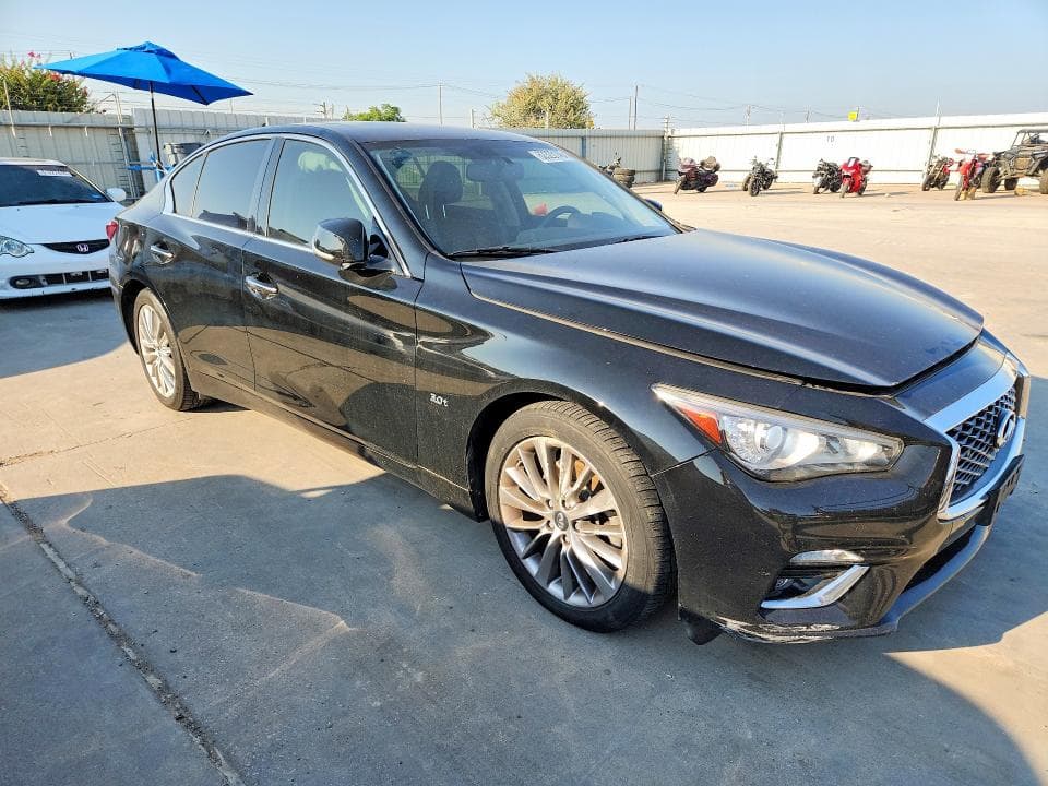 2018 INFINITI Q50 3.0T LUXE 4