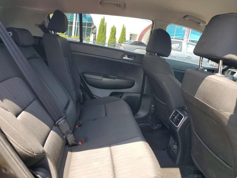 2017 KIA SPORTAGE LX 11