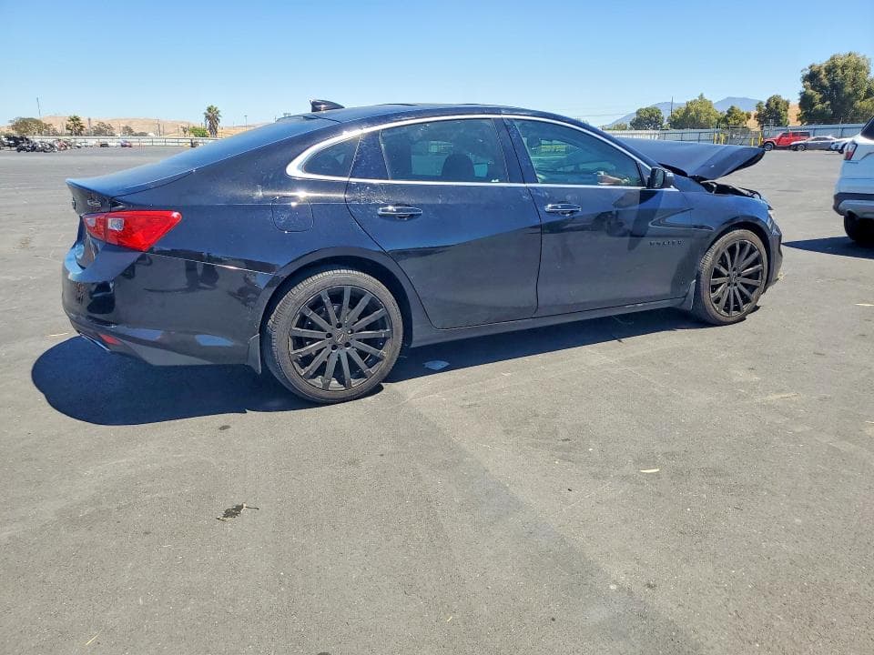 2018 CHEVROLET MALIBU PREMIER 3