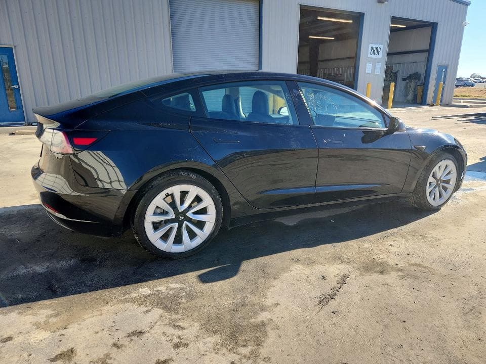 2023 TESLA MODEL 3 3