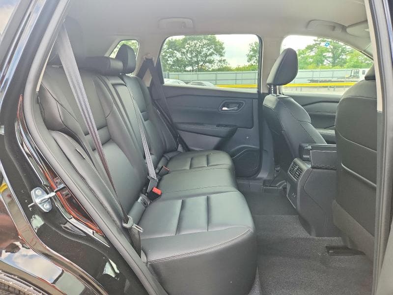 2026 NISSAN ROGUE SL 11