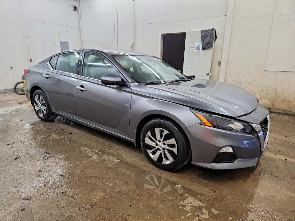 2022 NISSAN ALTIMA S 4