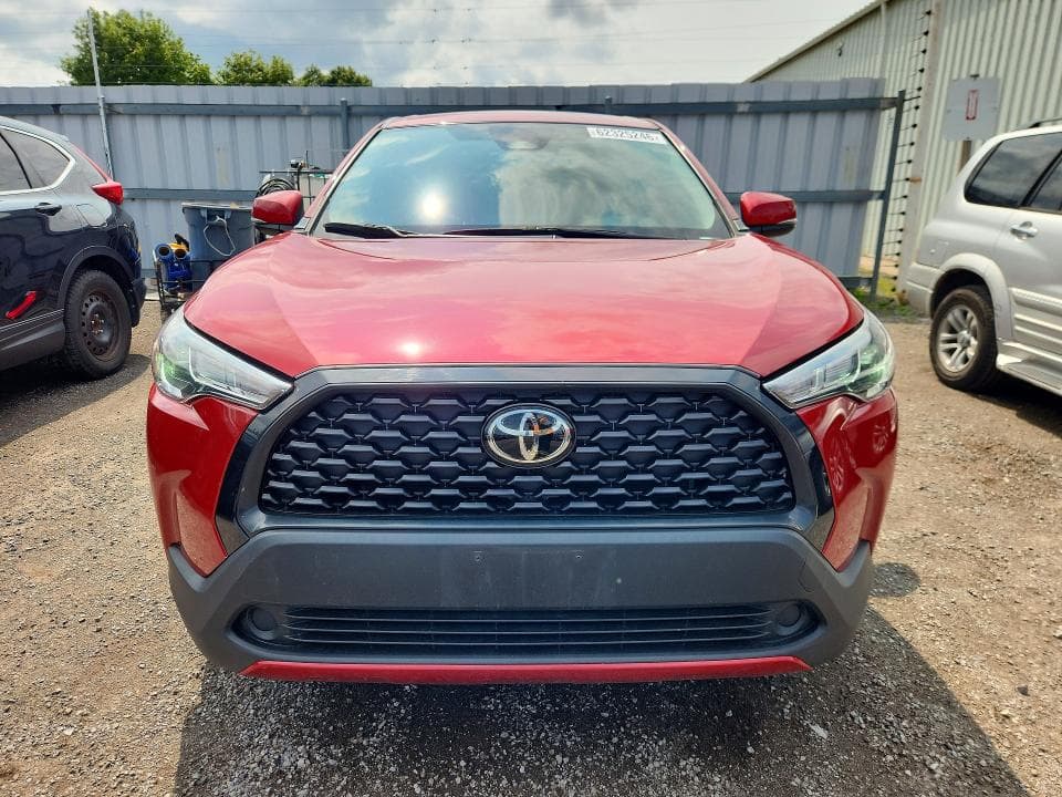 2023 TOYOTA COROLLA CROSS LE 5
