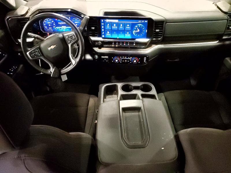 2026 CHEVROLET SILVERADO K1500 LT 8