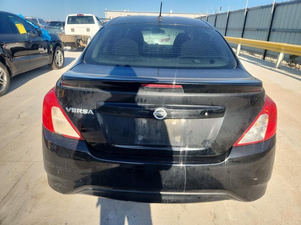 2018 NISSAN VERSA S PLUS 6