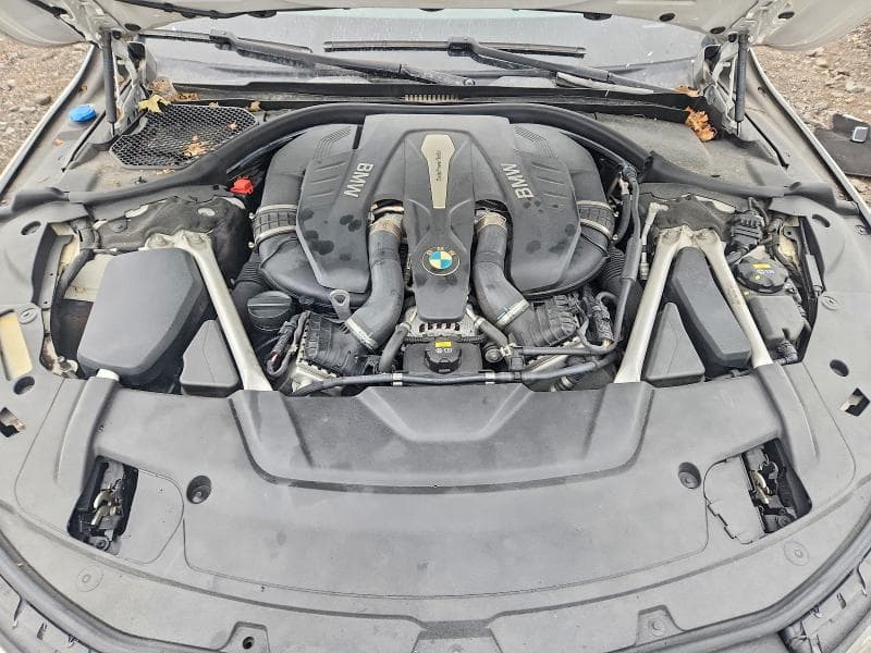 2019 BMW 750 XI 11