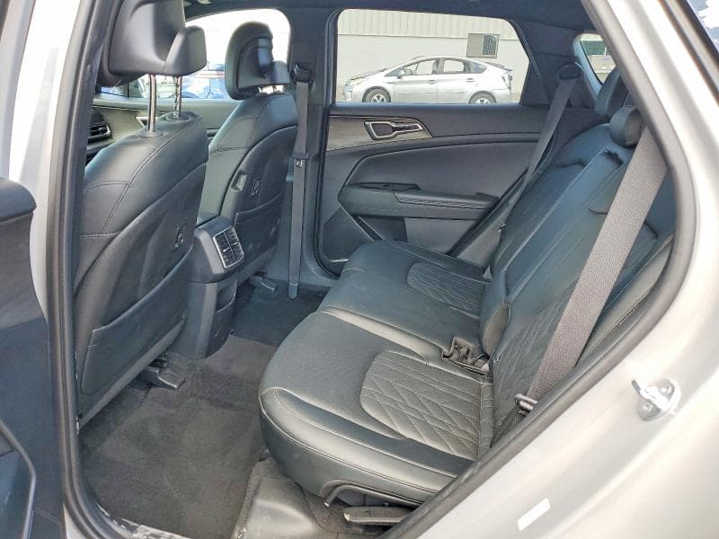 2024 KIA SPORTAGE X LINE 11