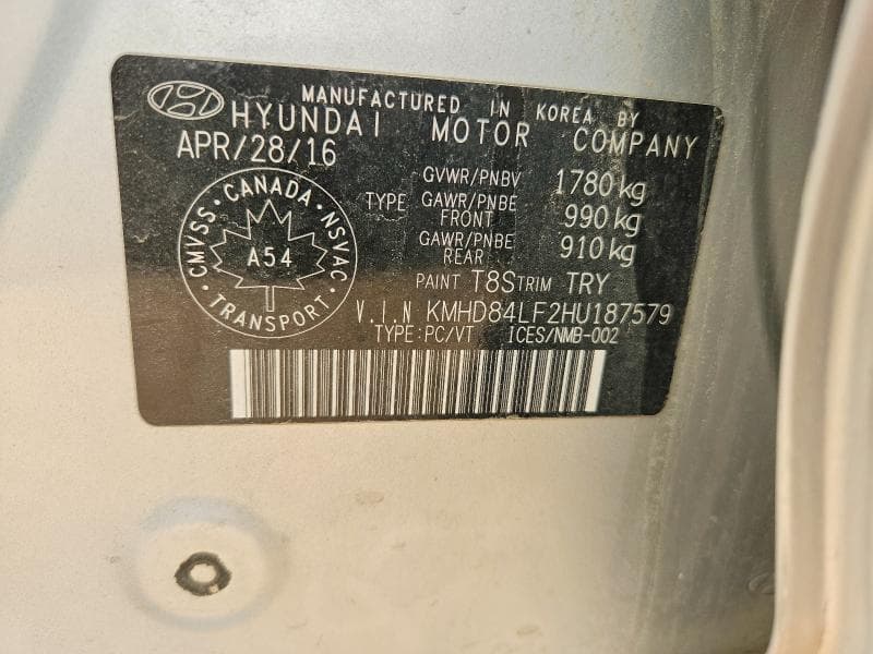 2017 HYUNDAI ELANTRA SE 13