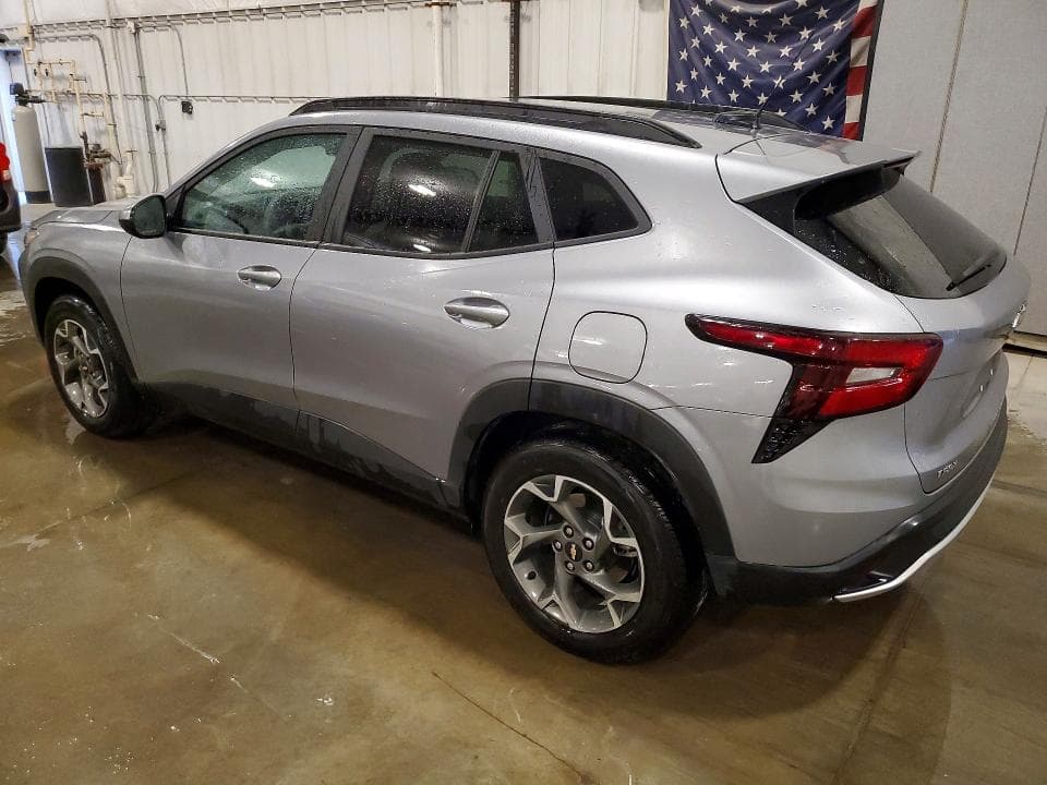 2025 CHEVROLET TRAX 1LT 2