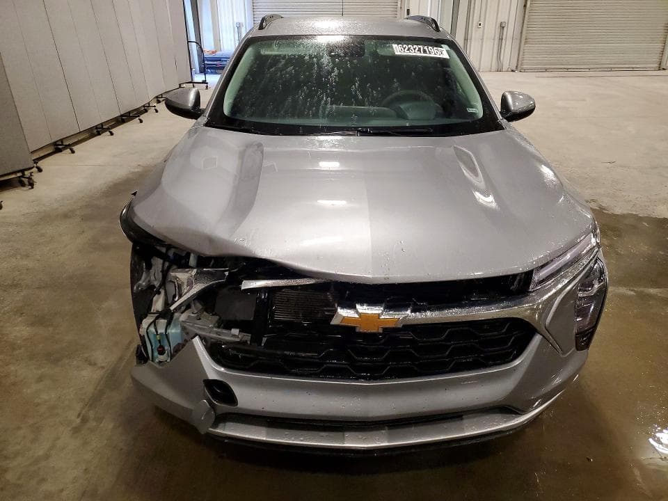2025 CHEVROLET TRAX 1LT 5