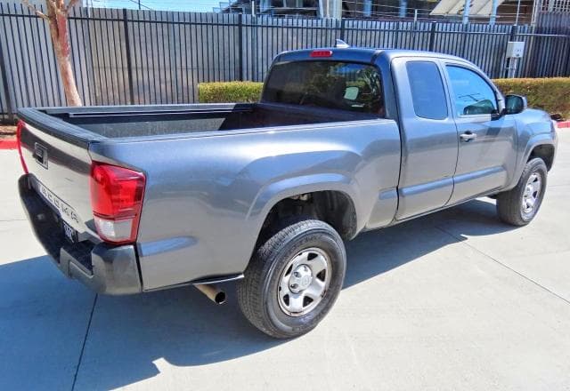 2019 TOYOTA TACOMA SR 3