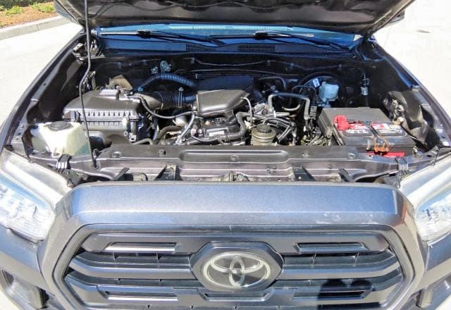 2019 TOYOTA TACOMA SR 7