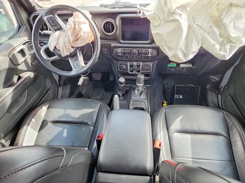 2018 JEEP WRANGLER UNLIMITED SAHARA 8
