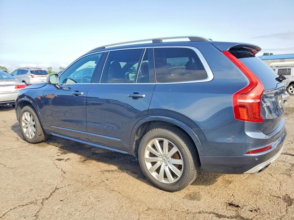 2018 VOLVO XC90 T6 2