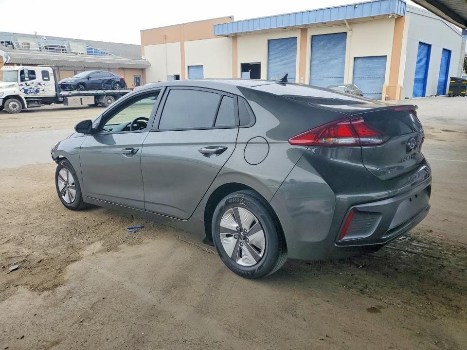 2021 HYUNDAI IONIQ BLUE 2