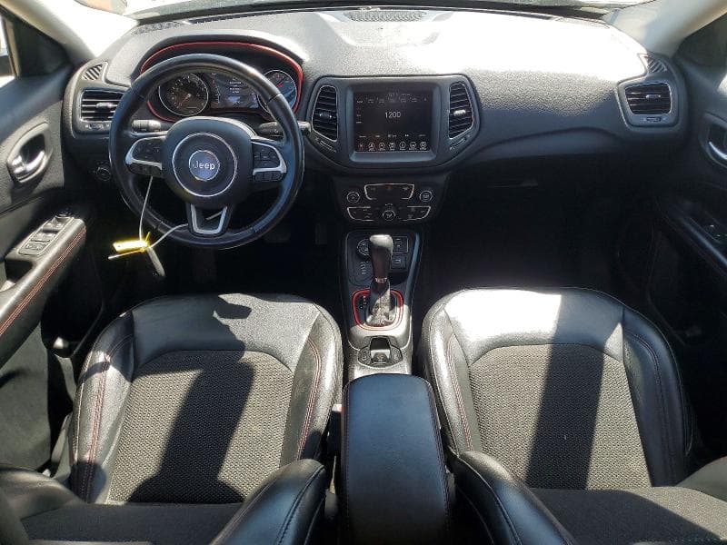 2019 JEEP COMPASS TRAILHAWK 8