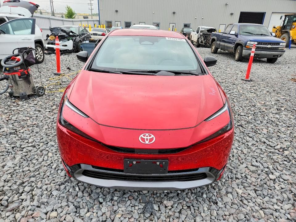 2024 TOYOTA PRIUS XLE 5