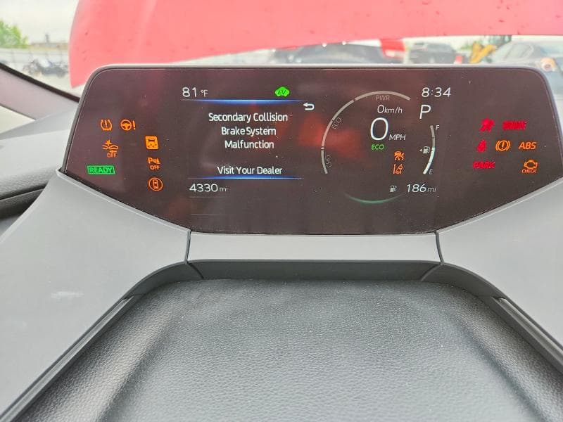 2024 TOYOTA PRIUS XLE 9