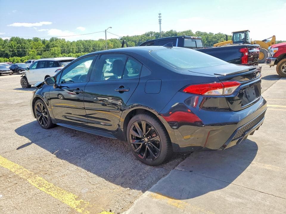 2020 TOYOTA COROLLA SE NIGHTSHADE EDITION 2