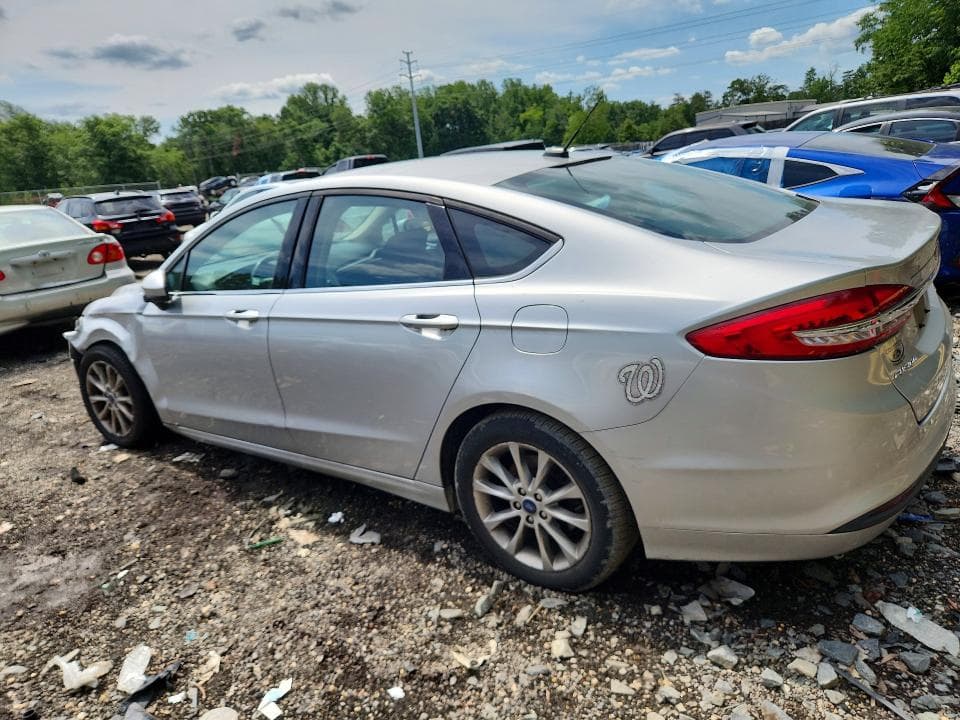 2017 FORD FUSION SE 2
