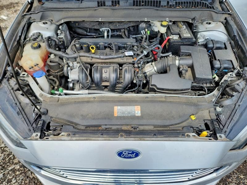 2017 FORD FUSION SE 11