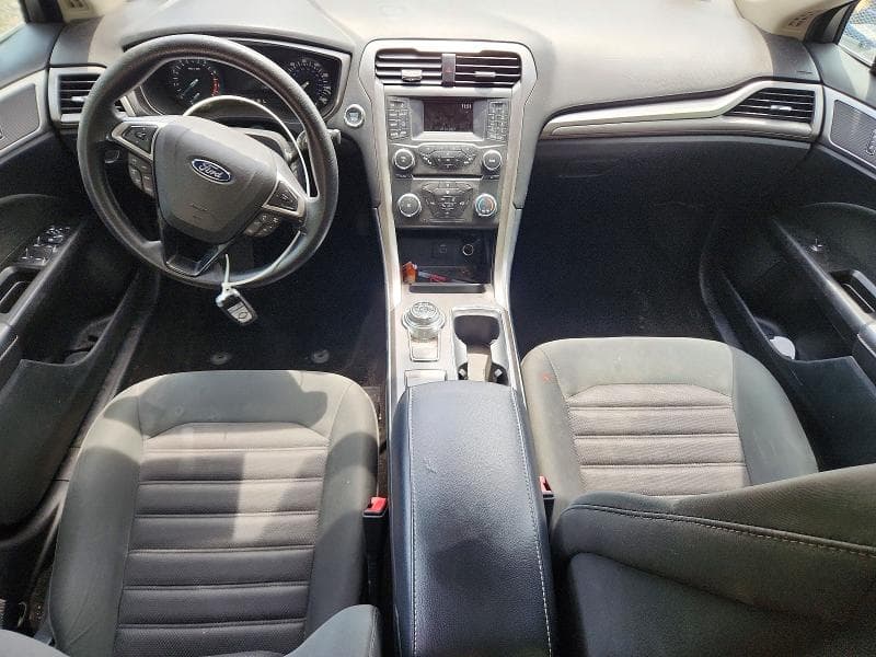 2017 FORD FUSION SE 8