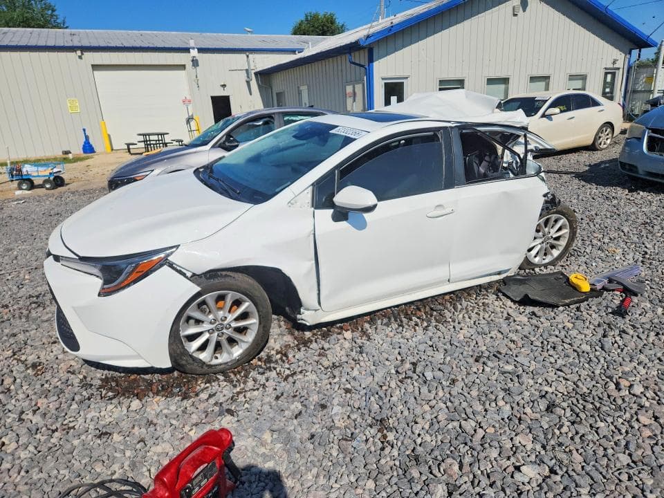 2020 TOYOTA COROLLA LE - 1