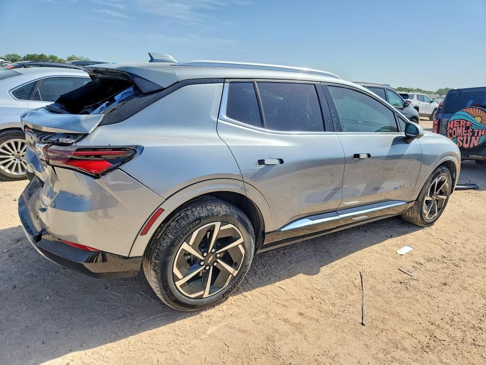 2024 CHEVROLET EQUINOX 2LT 3