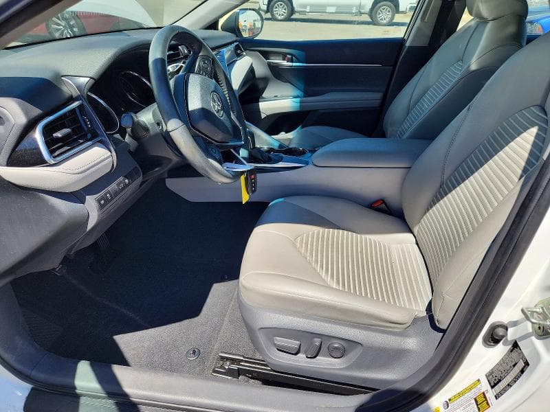 2018 TOYOTA CAMRY SE 7