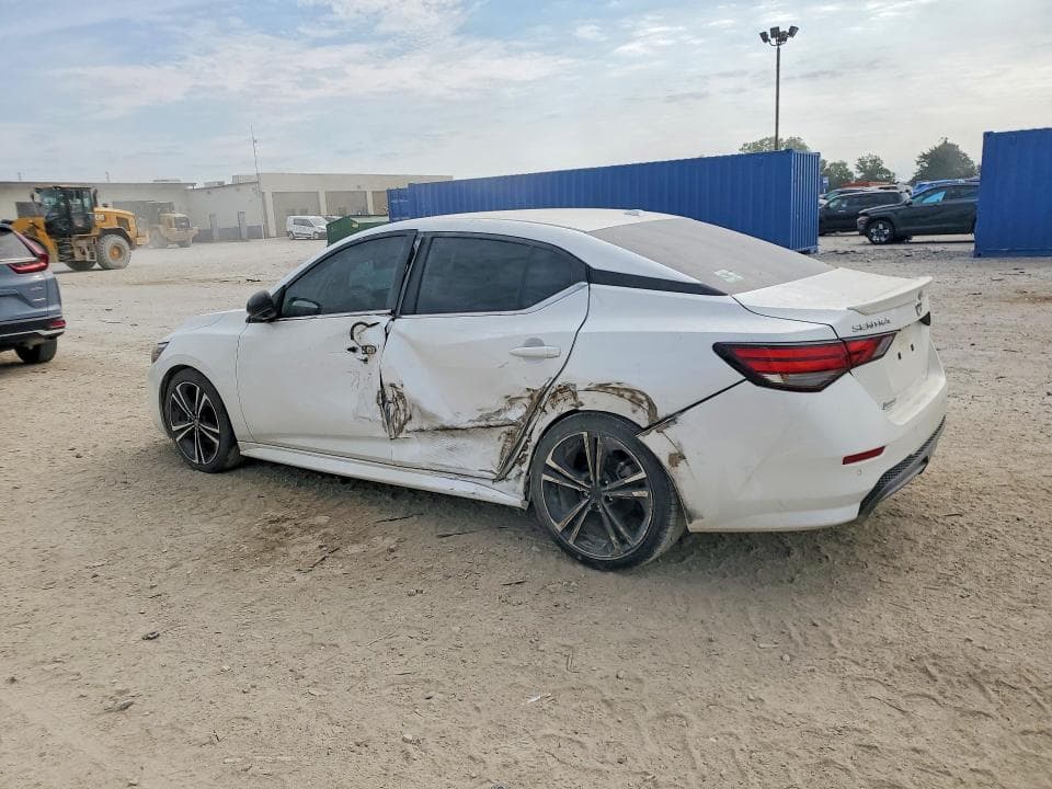 2021 NISSAN SENTRA SR 2