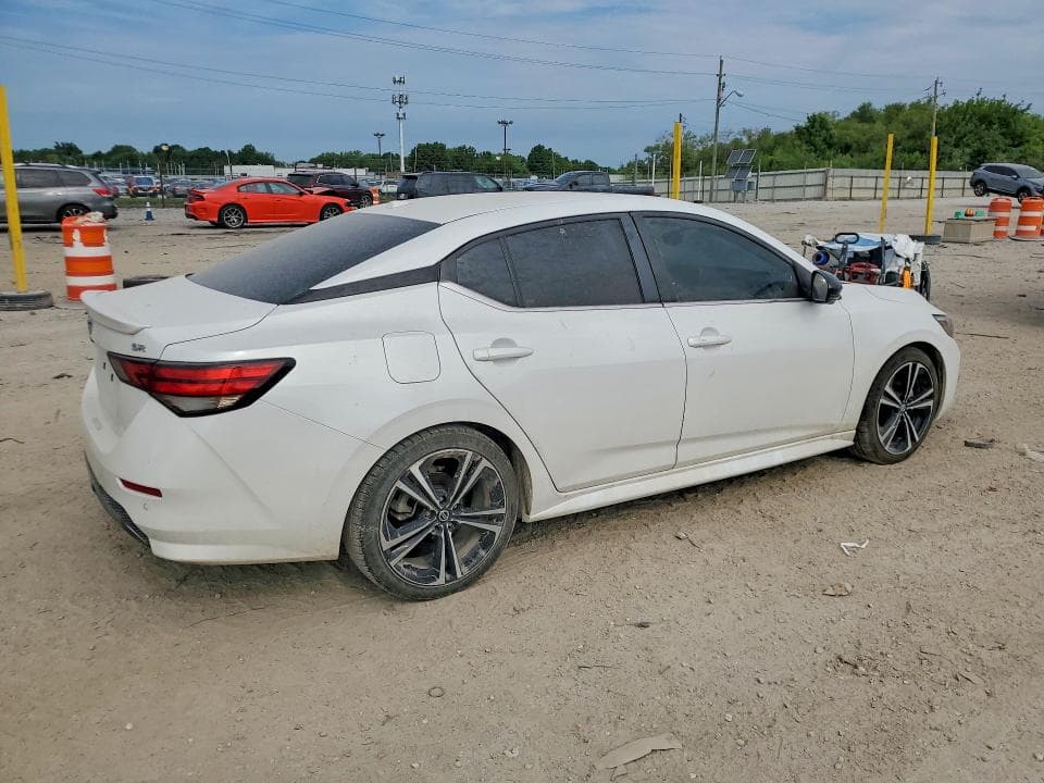 2021 NISSAN SENTRA SR 3