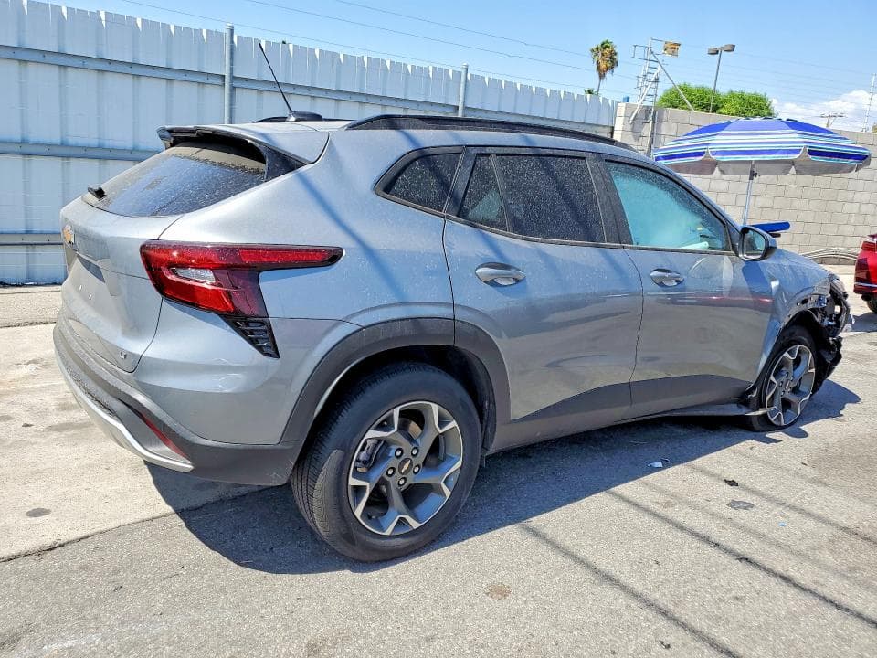 2025 CHEVROLET TRAX 1LT 3