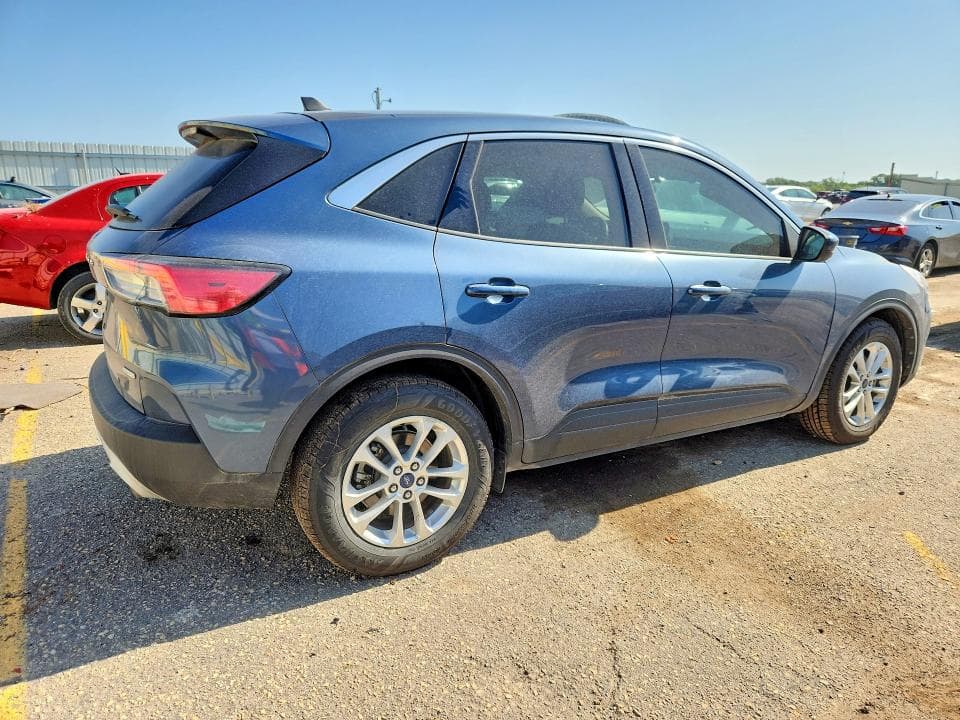 2020 FORD ESCAPE SE 3