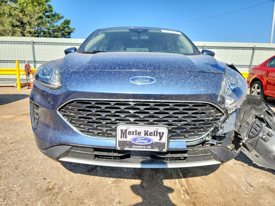 2020 FORD ESCAPE SE 5