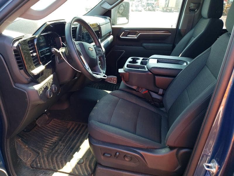 2025 CHEVROLET SILVERADO K3500 LT 7