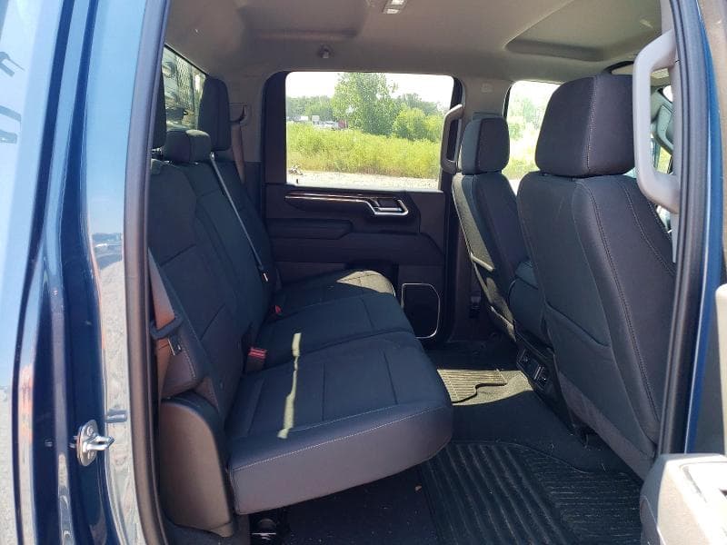 2025 CHEVROLET SILVERADO K3500 LT 10