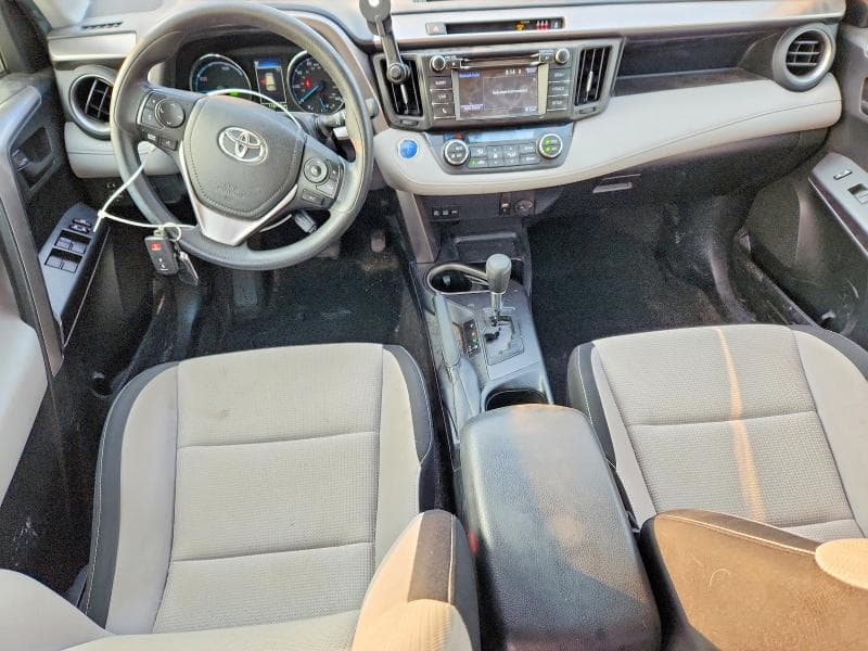 2018 TOYOTA RAV4 HYBRID LE 8