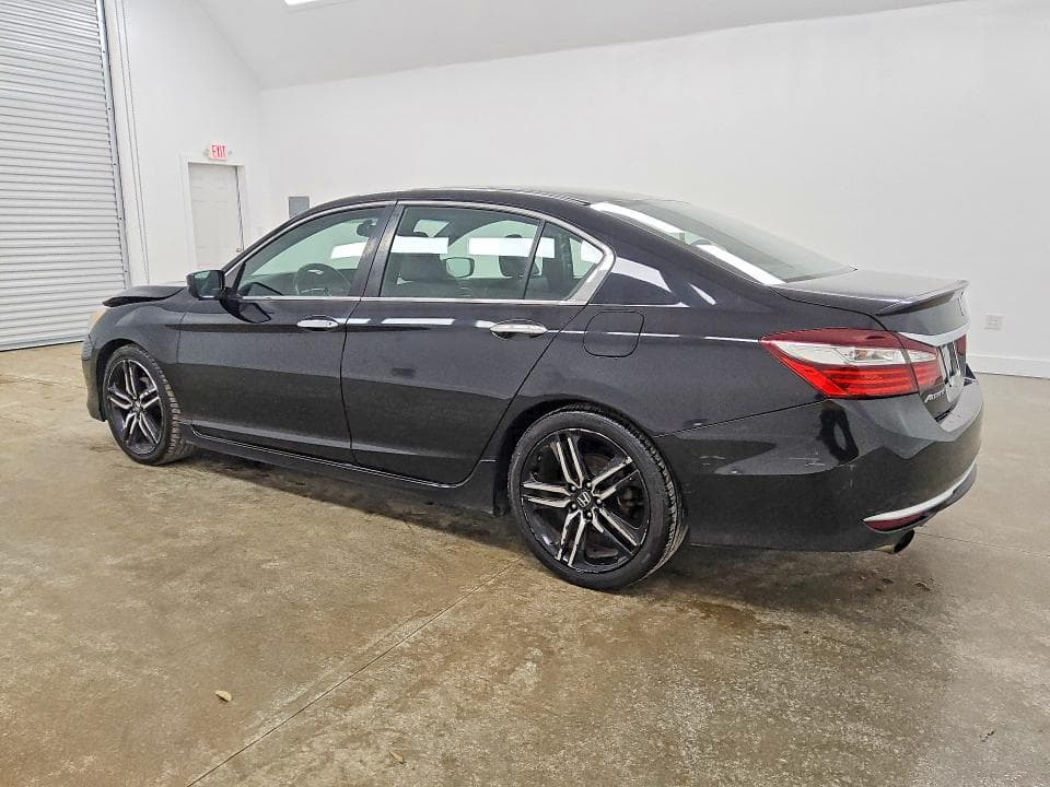 2017 HONDA ACCORD SPORT 2