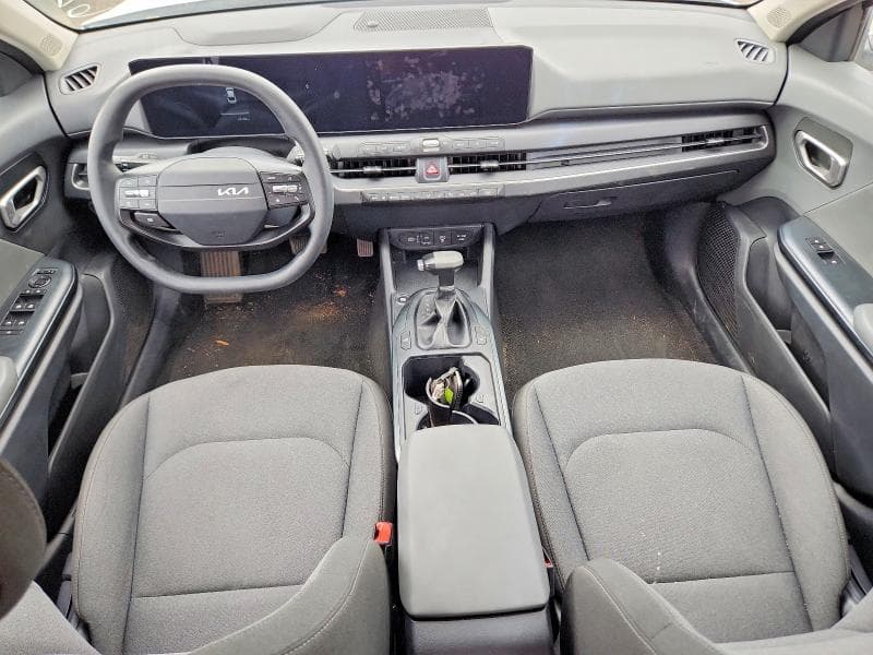 2025 KIA K4 LXS LXS 9