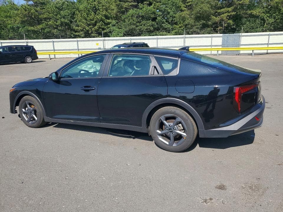 2026 KIA K4 LXS 2