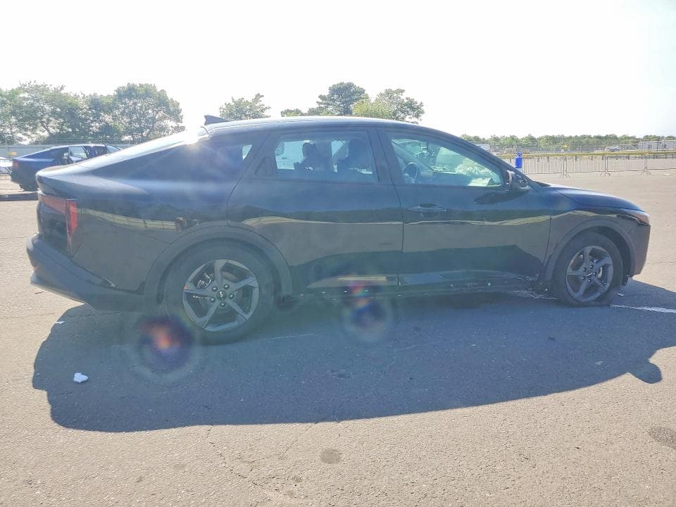 2026 KIA K4 LXS 3