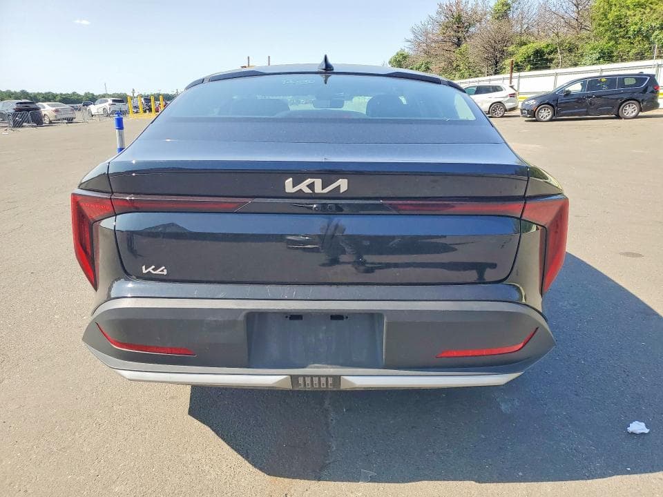 2026 KIA K4 LXS 6