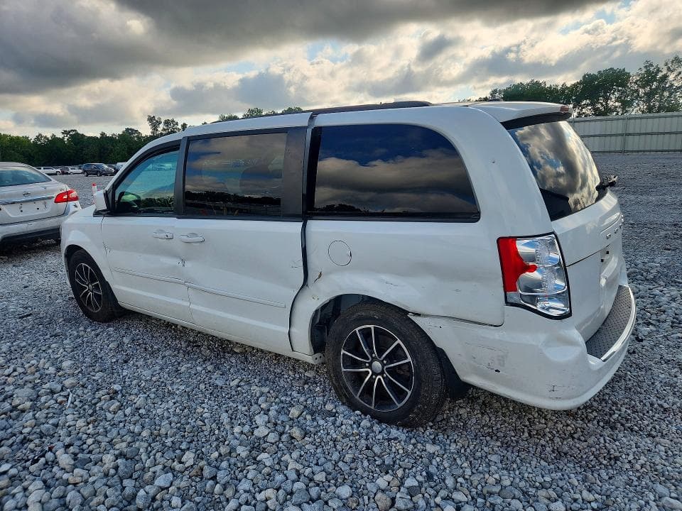 2017 DODGE GRAND CARAVAN GT 2