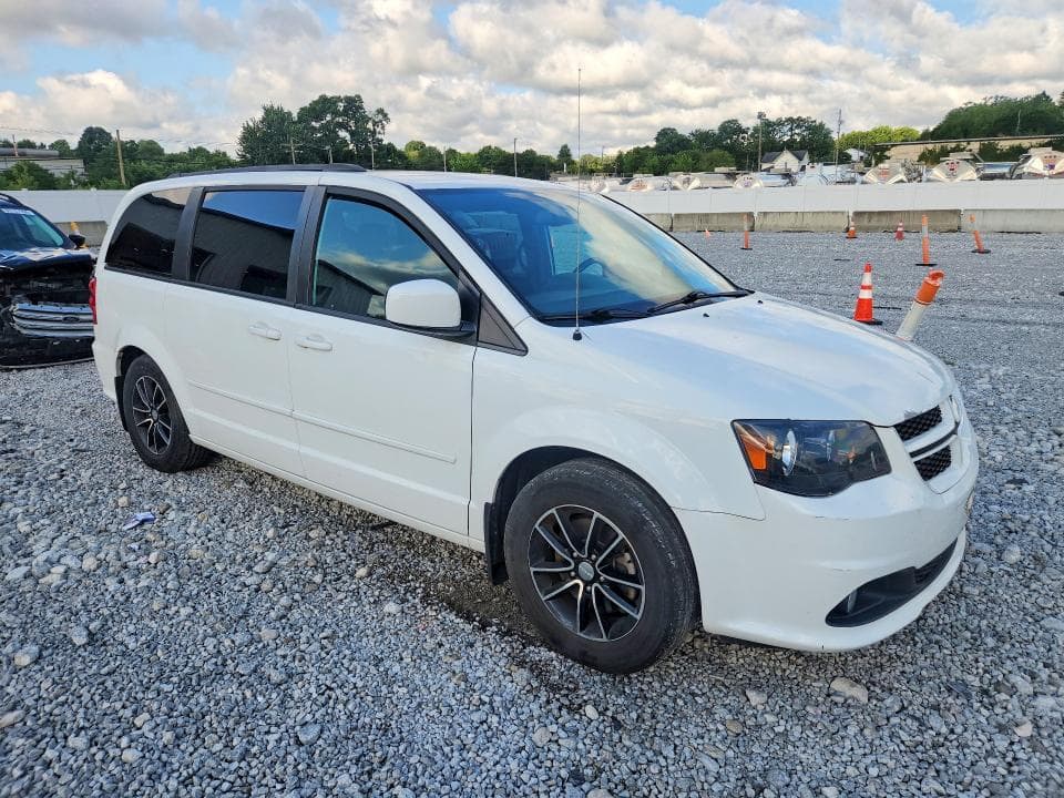 2017 DODGE GRAND CARAVAN GT 4
