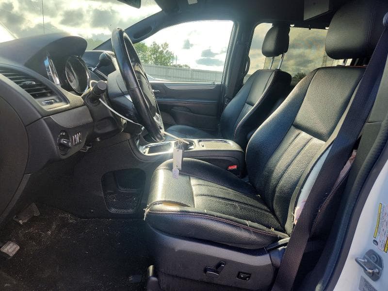2017 DODGE GRAND CARAVAN GT 7