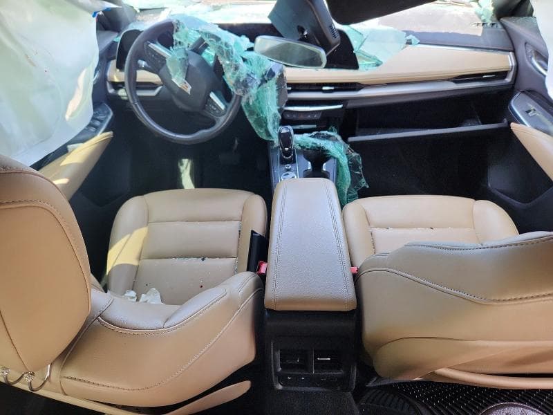2024 CADILLAC XT4 LUXURY 8