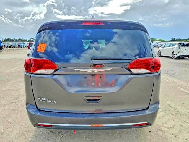 2017 CHRYSLER PACIFICA TOURING L PLUS 6